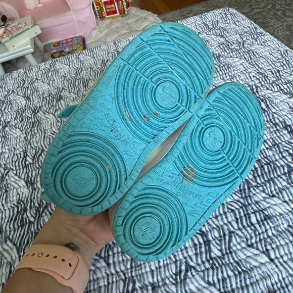 Nike Court Borough Low 2 TD 'White Baltic Blue Volt' - Picture 6 of 7